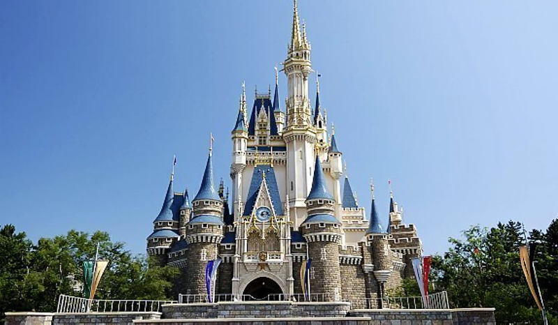 มาท่องโลกแห่งดิสนี่ย์ไปด้วยกันได้ที่ Tokyo Disneyland ร่วมสัมผัสประสบการณ์ใหม่ ๆ กันได้เลย