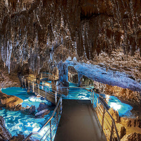 ถ้ำเกียวคุเซ็นโดะ (Gyokusendo Cave) มหัศจรรย์แห่งโลกใต้ดินที่ไม่อาจจะมองข้ามได้
